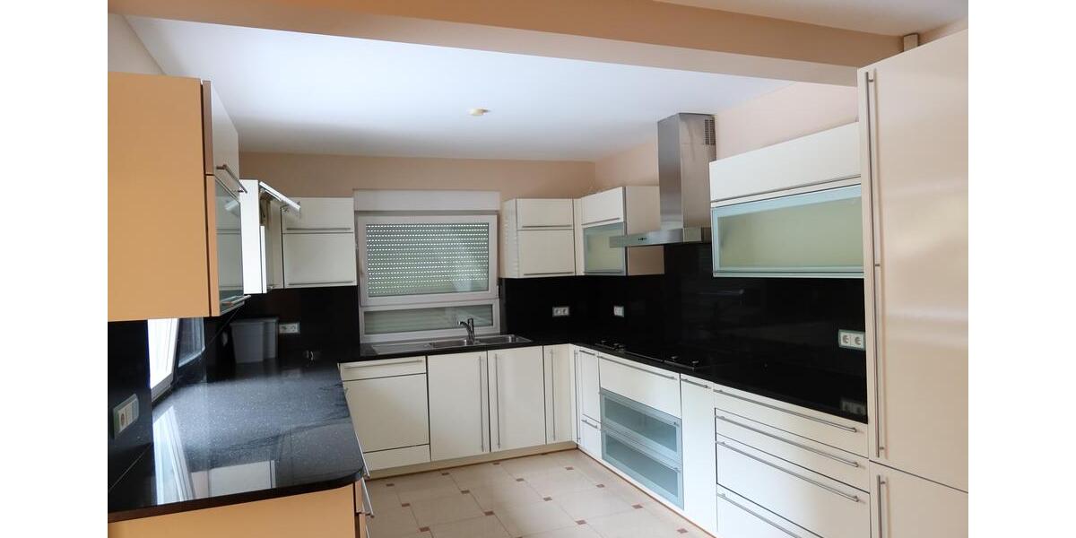 Haus zur Miete in Berlin Spandau 10 zimmer