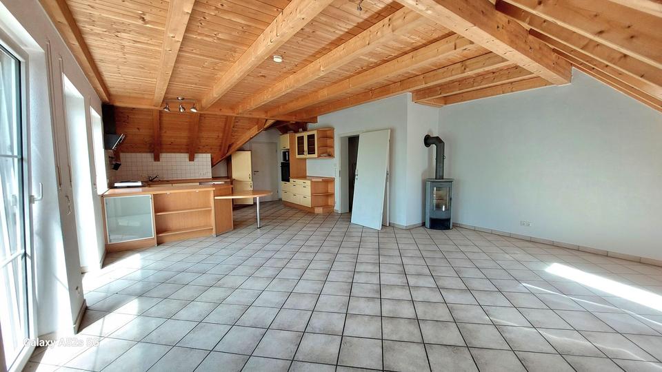 Dachgeschoßwohnung Schweitenkirchen - 4 Zimmer, 150 m&sup2;, 1.650&euro; | Angebot:26470992