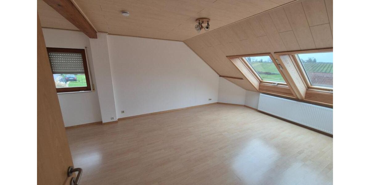 Lichtdurchflutete 3-Zimmer-Wohnung ca. 112 m² mit Balkon 3 zimmer