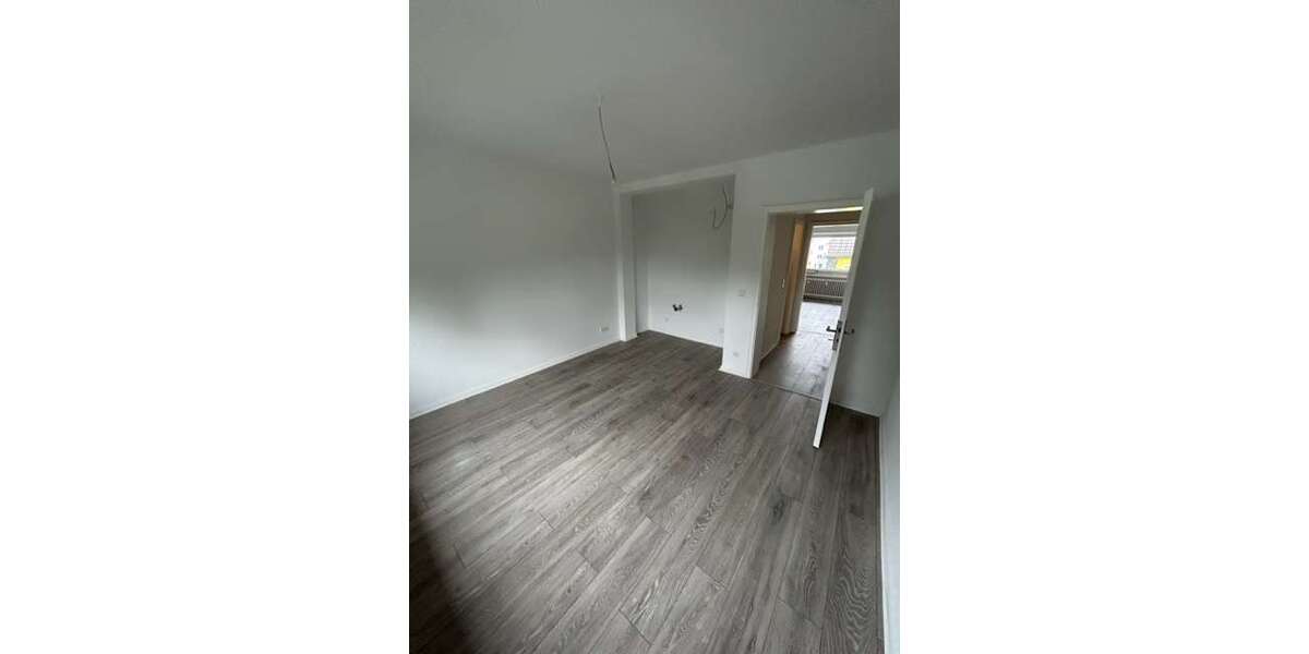 Etagenwohnung Solingen Höhscheid/Burg - 2 Zimmer, 32 m&sup2;, 450&euro; | Angebot:26034027