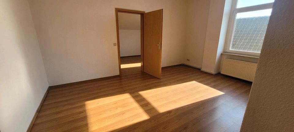 Dachgeschoßwohnung Schönebeck (Elbe) - 2 Zimmer, 57 m&sup2;, 340&euro; | Angebot:24427792