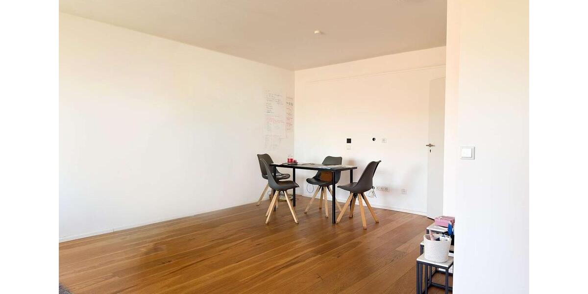 Etagenwohnung Wedel - 2 Zimmer, 66 m&sup2;, 1.100&euro; | Angebot:26490659