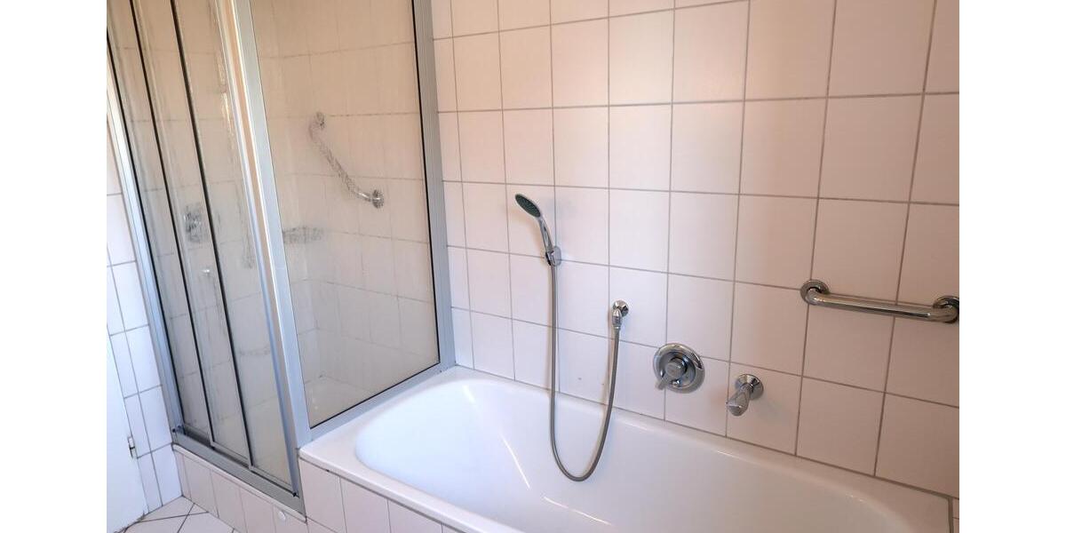 Erdgeschoßwohnung Ibbenbüren Bockraden - 3 Zimmer, 72 m&sup2;, 684&euro; | Angebot:26348205