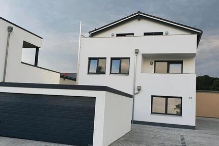 Wohnen auf Zeit Altdorf - 13 Zimmer, 460 m&sup2;, 450&euro; | Angebot:26285351