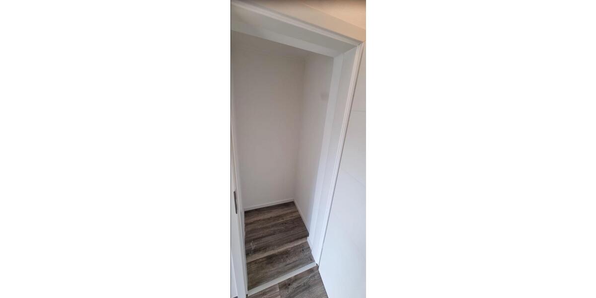 Erdgeschoßwohnung Ralingen - 4 Zimmer, 100 m&sup2;, 1.000&euro; | Angebot:24571469