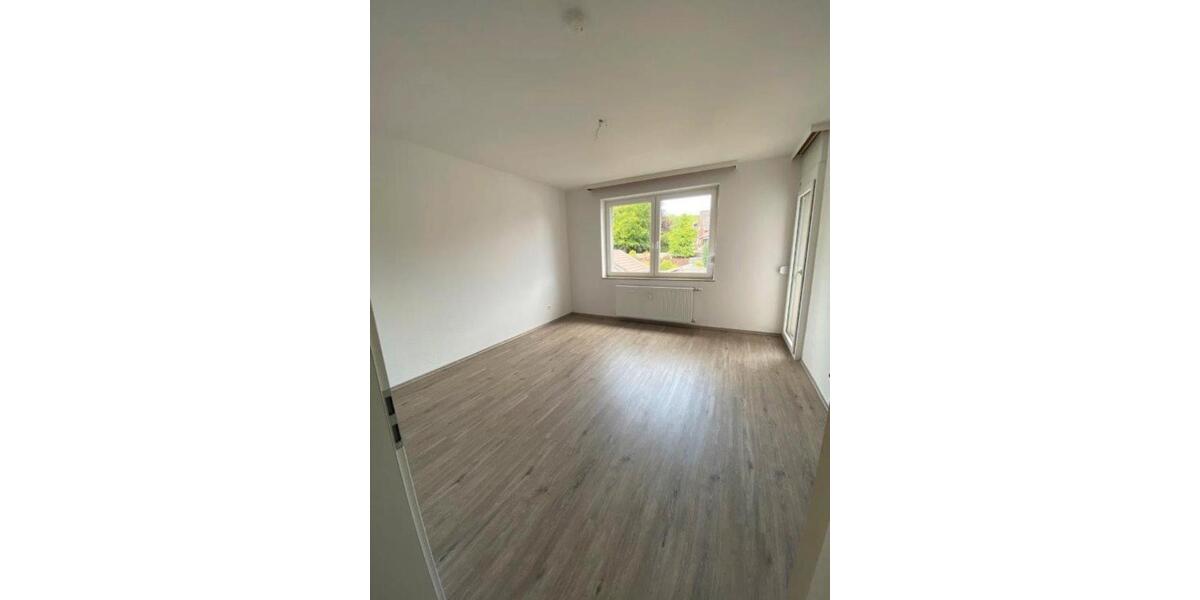 Etagenwohnung Alsdorf - 3 Zimmer, 82 m&sup2;, 800&euro; | Angebot:25782603