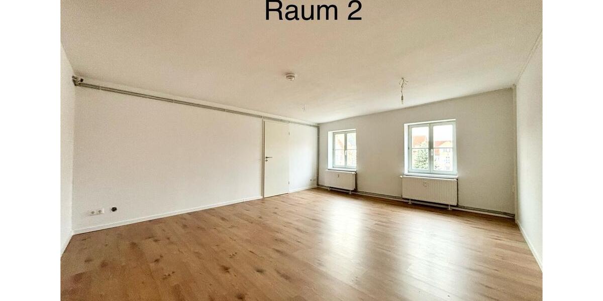 3 Raumwohnung, 93 m2, neue EBK, neues Bad 3 zimmer