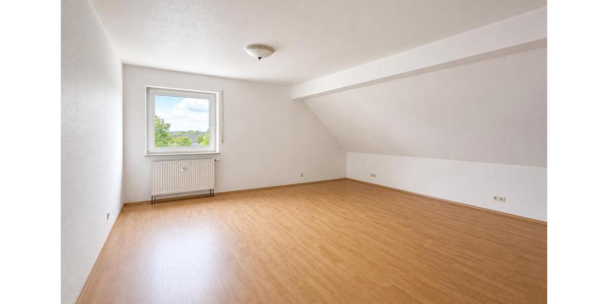 Maisonettenwohnung Bad Rappenau - 2.5 Zimmer, 90 m&sup2;, 1.350&euro; | Angebot:26420791
