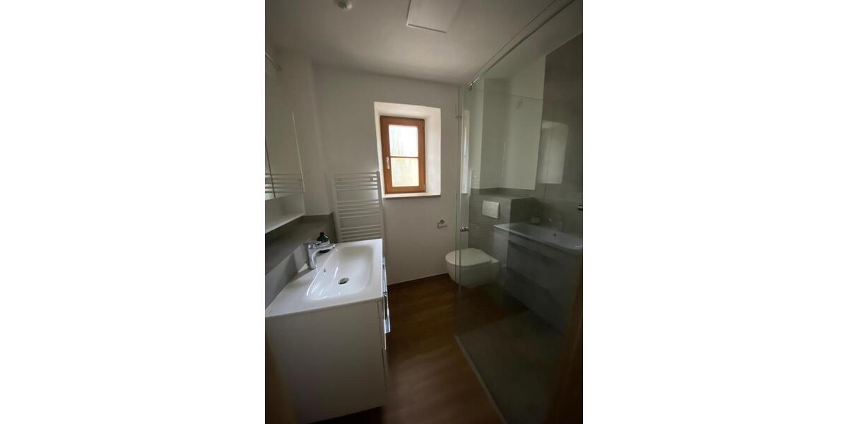 Erdgeschoßwohnung Amberg - 3 Zimmer, 70 m&sup2;, 895&euro; | Angebot:25415224