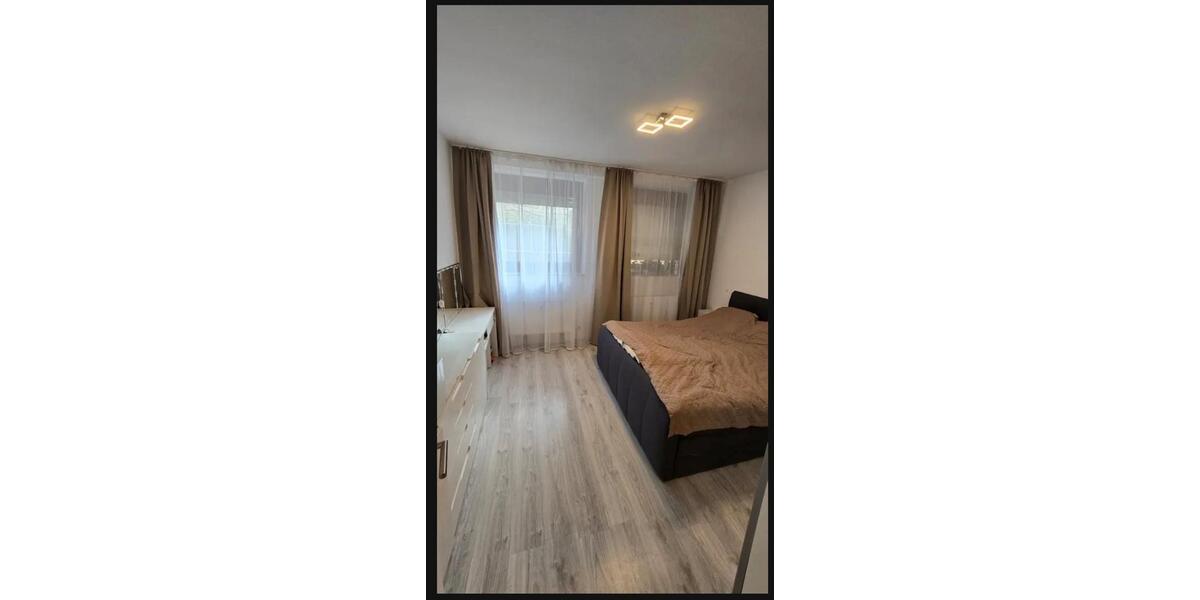 Etagenwohnung Ebersbach an der Fils - 4 Zimmer, 102 m&sup2;, 1.250&euro; | Angebot:26592011