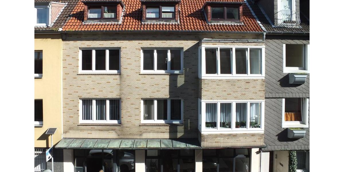 Dachgeschoßwohnung Bremerhaven Mitte - 2 Zimmer, 70 m&sup2;, 420&euro; | Angebot:25252701