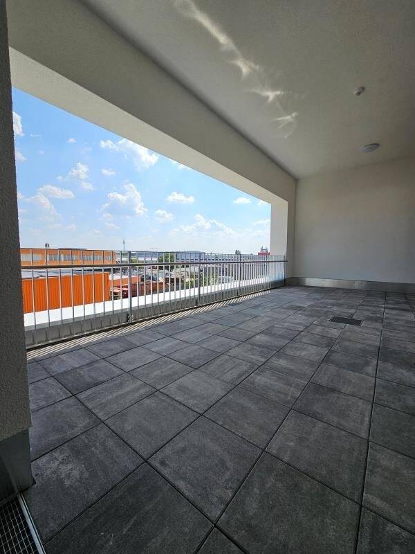 TOP: Repräsentative Neubauflächen in frequentierter Sichtlage in Nürnberg - Höfen zimmer