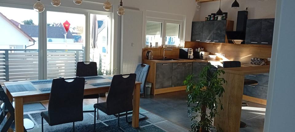 Dachgeschoßwohnung Walldürn - 4 Zimmer, 120 m&sup2;, 1.180&euro; | Angebot:25329966
