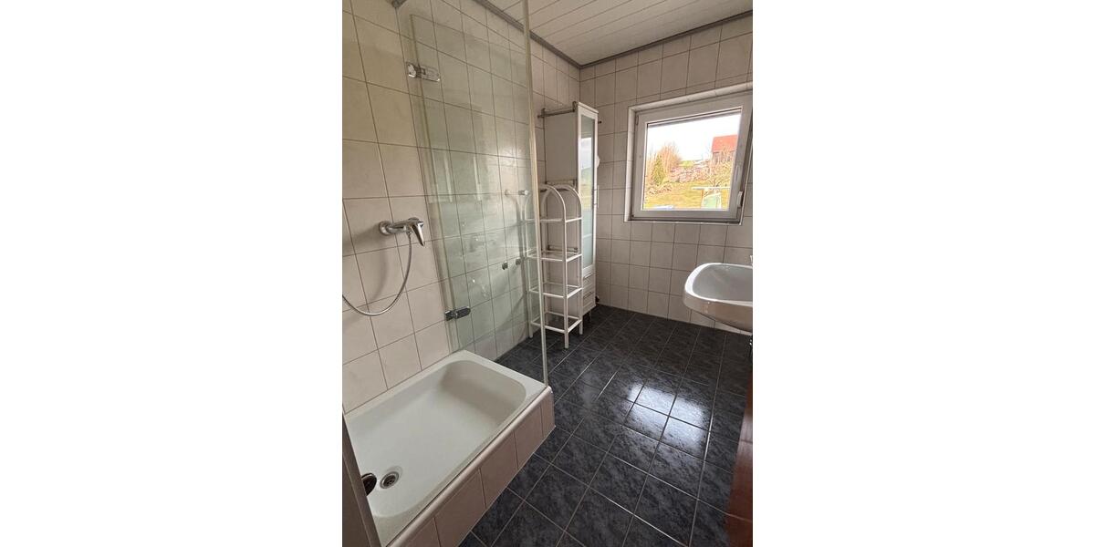 Etagenwohnung Absberg - 5 Zimmer, 106 m&sup2;, 840&euro; | Angebot:26040551
