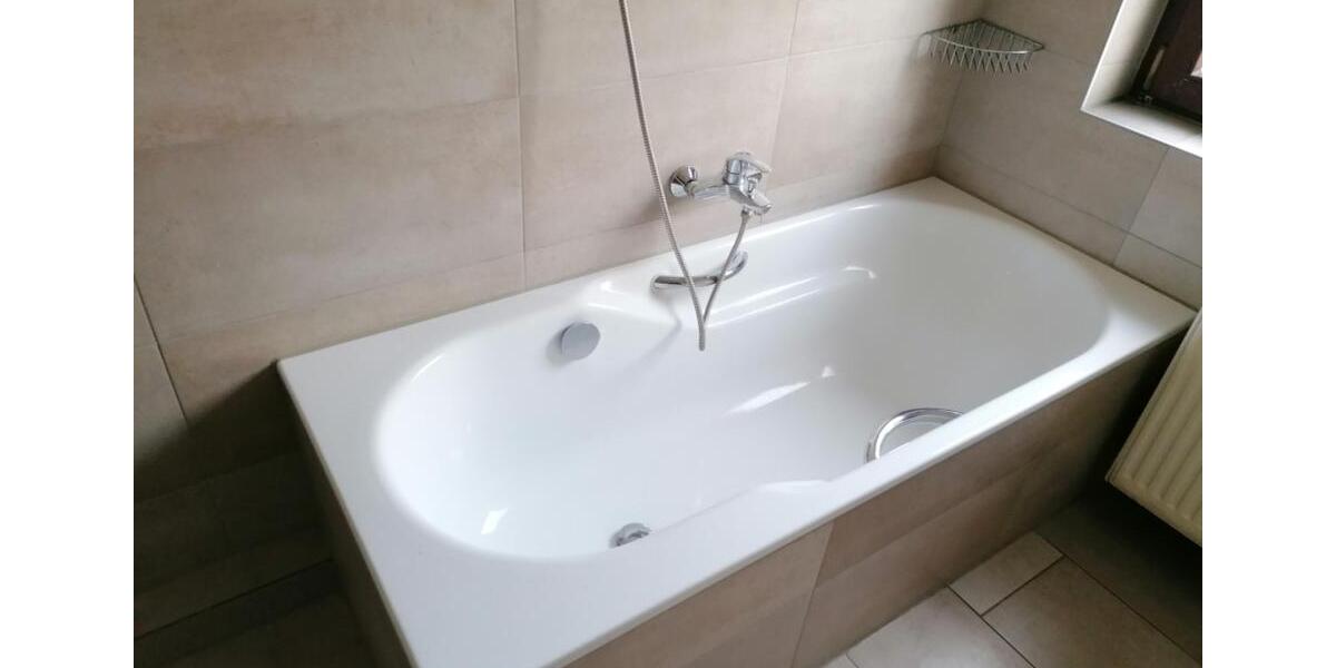 2 Zimmer Mietwohnung 1. OG in Herschfeld Bad Neustadt Top Lage 2 zimmer