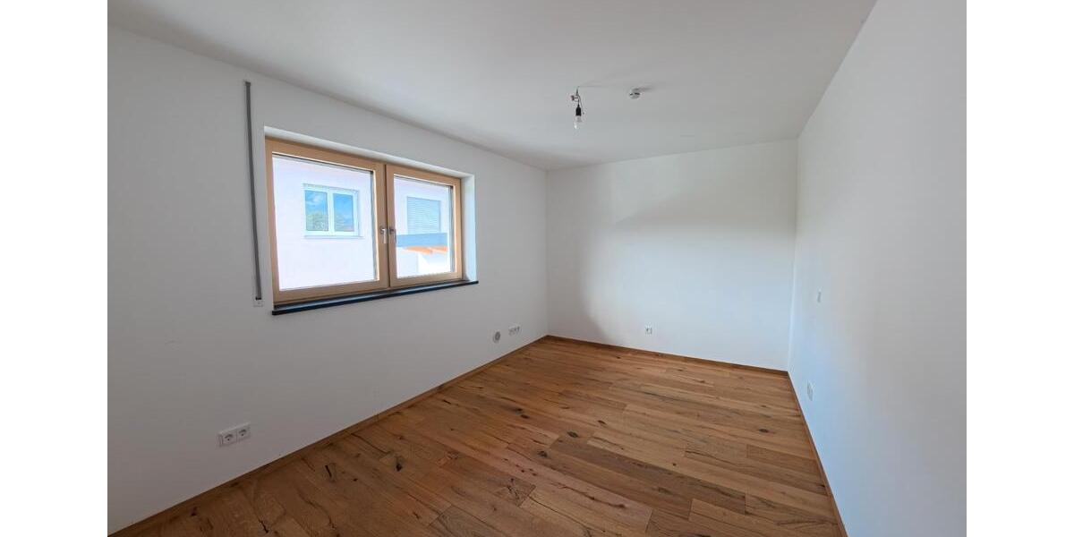 Etagenwohnung Geiselhöring - 3 Zimmer, 104 m&sup2;, 1.000&euro; | Angebot:26604796