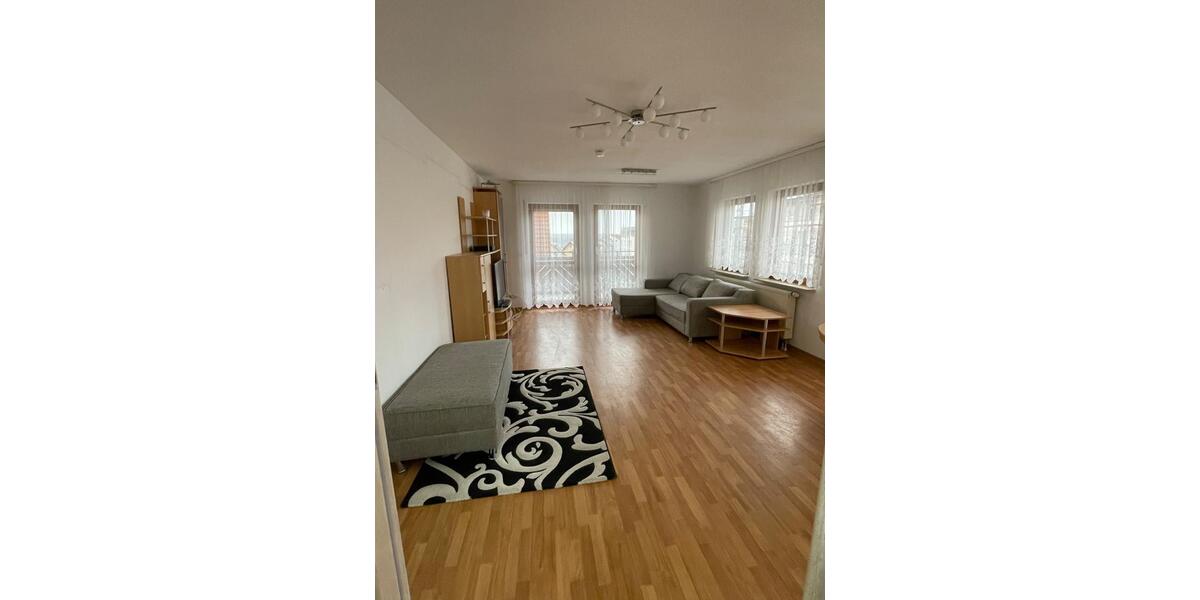 Etagenwohnung Künzelsau - 3 Zimmer, 83 m&sup2;, 770&euro; | Angebot:26444708