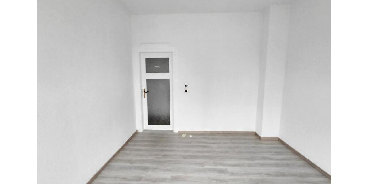 Etagenwohnung Altenburg - 3 Zimmer, 65 m&sup2;, 390&euro; | Angebot:26489778