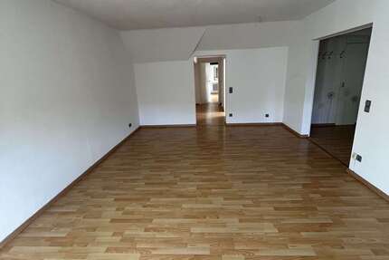 Wohnung zum Mieten in Wiesbaden Medenbach 699 € 85 m² 3 zimmer