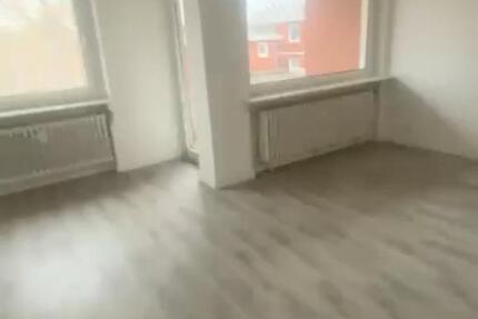 Schöne Dreizimmerwohnung, zentral gelegene der Oertzetal Kaserne 3 zimmer