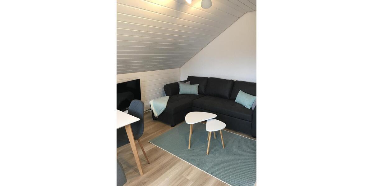 Dachgeschoßwohnung Owingen - 2.5 Zimmer, 55 m&sup2;, 890&euro; | Angebot:24564691