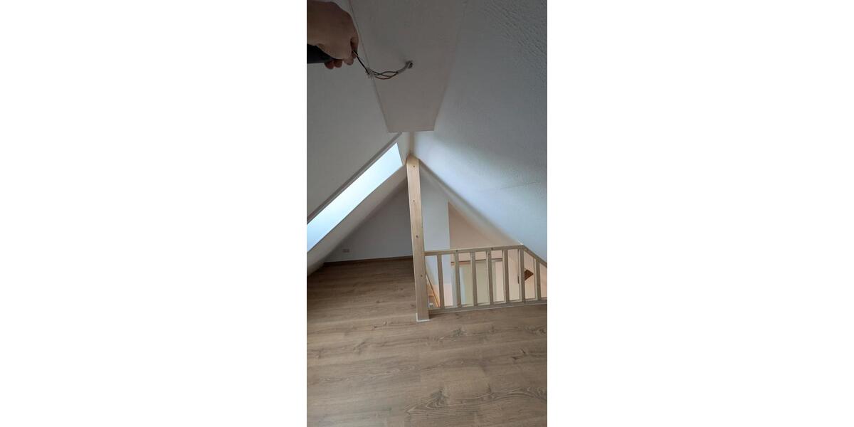 Dachgeschoßwohnung Freiberg - 3 Zimmer, 90 m&sup2;, 900&euro; | Angebot:24534198