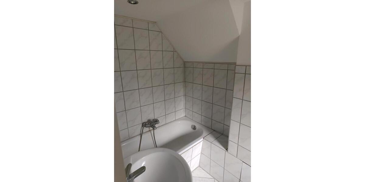 Dachgeschoßwohnung Olbernhau - 5 Zimmer, 70 m&sup2;, 390&euro; | Angebot:26576722
