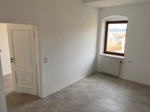 Etagenwohnung Lauter-Bernsbach Bernsbach - 3 Zimmer, 69 m&sup2;, 440&euro; | Angebot:26253215
