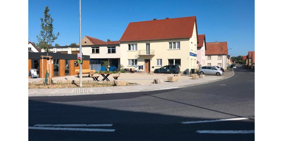 Einfamilienhaus Donnersdorf - 9 Zimmer, 186 m&sup2;, 1.390&euro; | Angebot:25143870