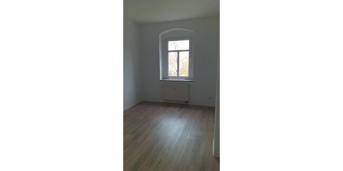 Etagenwohnung Riesa Innenstadt - 2 Zimmer, 57 m&sup2;, 393&euro; | Angebot:26289933
