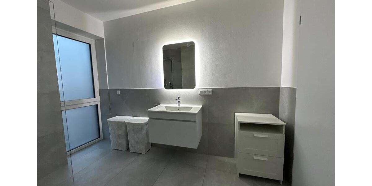 Etagenwohnung Waldbröl - 3 Zimmer, 85 m&sup2;, 1.100&euro; | Angebot:24649181