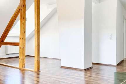 Wohnung zum Mieten in Stuttgart 1.090 € 75 m²