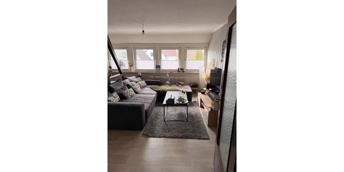 Etagenwohnung Rinteln - 3 Zimmer, 90 m&sup2;, 1.000&euro; | Angebot:25961105