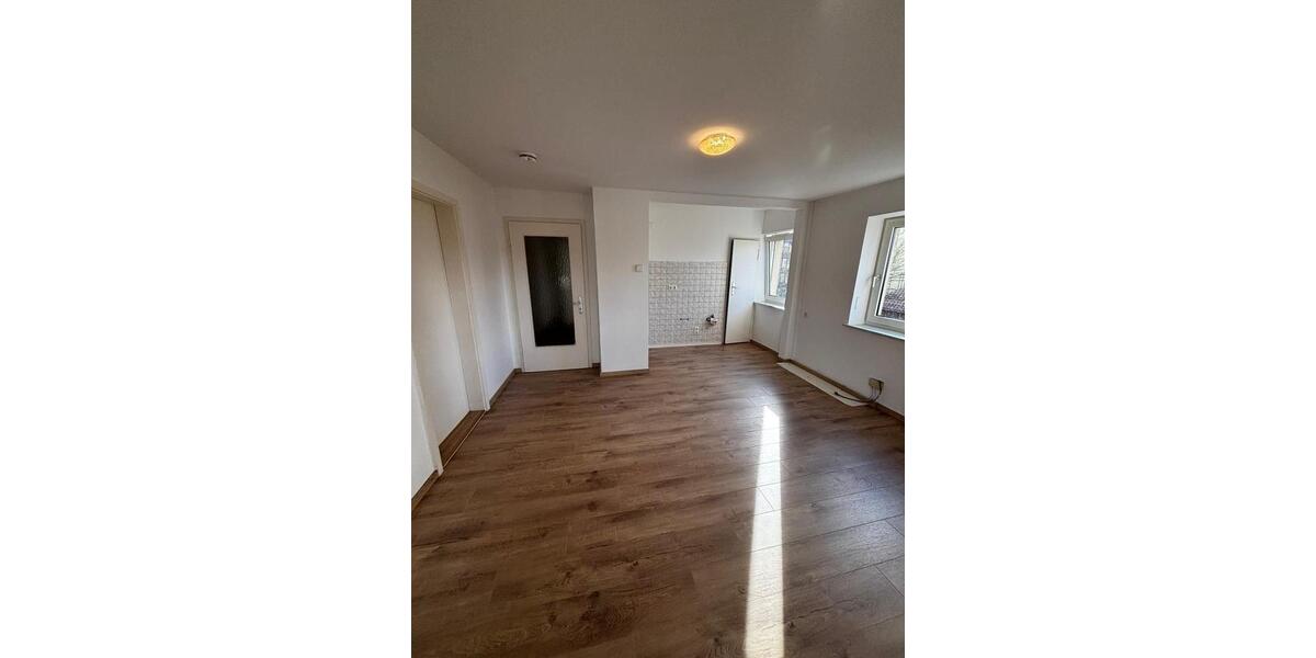 Etagenwohnung Weiden in der Oberpfalz - 2 Zimmer, 54 m&sup2;, 495&euro; | Angebot:26557039
