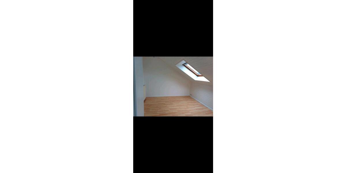 Dachgeschoßwohnung Möhnesee - 2 Zimmer, 106 m&sup2;, 985&euro; | Angebot:26556961