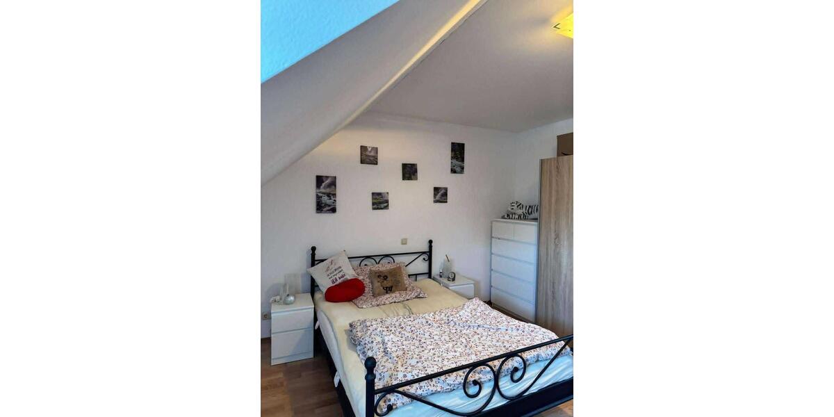 Dachgeschoßwohnung Neunburg vorm Wald - 2 Zimmer, 60 m&sup2;, 710&euro; | Angebot:25868393