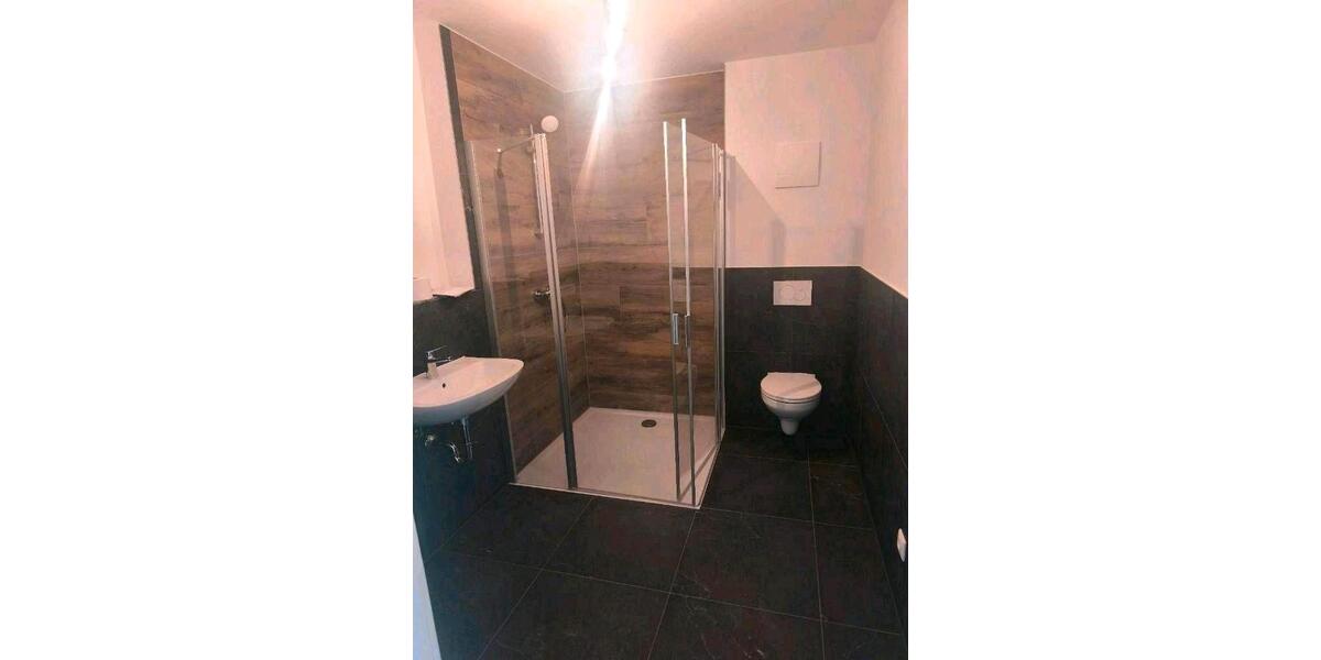 Etagenwohnung Dingolfing - 2 Zimmer, 50 m&sup2;, 600&euro; | Angebot:25292410