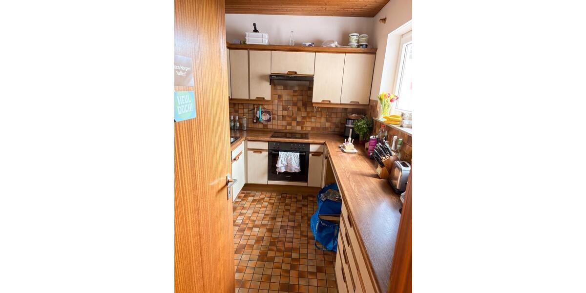 Wohnen auf Zeit Esslingen am Neckar Hegensberg - 15 Zimmer, 80 m&sup2;, 420&euro; | Angebot:26581446