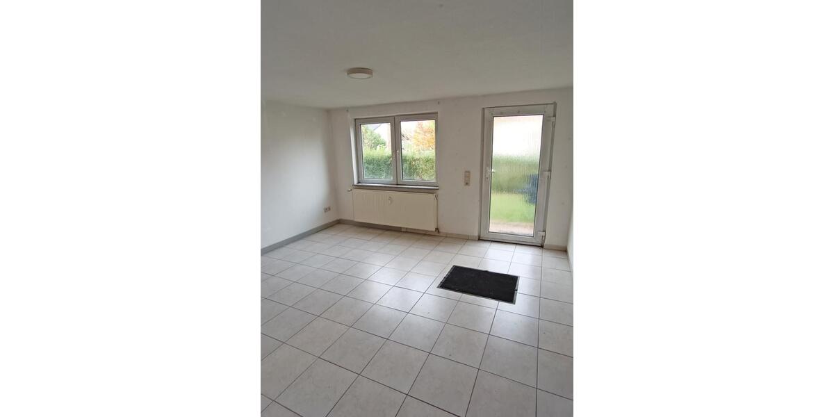 Erdgeschoßwohnung Illingen - 4 Zimmer, 80 m&sup2;, 680&euro; | Angebot:24836039