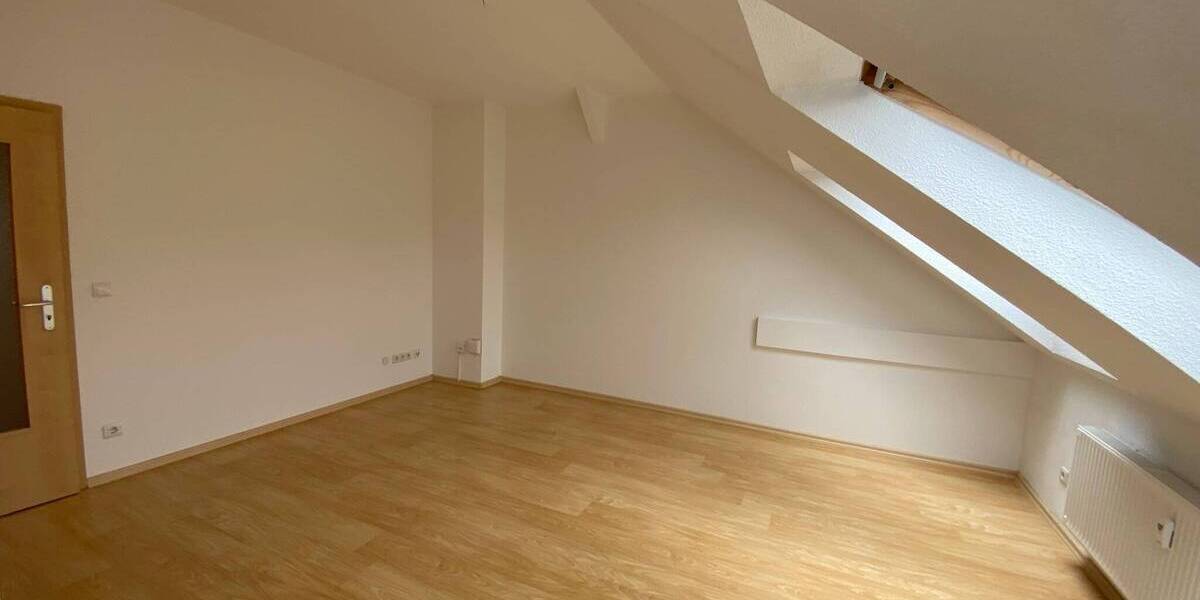 Zimmer Chemnitz Lutherviertel - 3 Zimmer, 57 m&sup2;, 327&euro; | Angebot:26320318