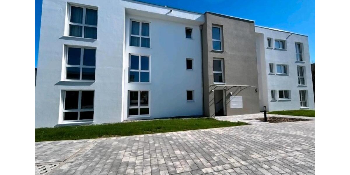 Erdgeschoßwohnung Jestetten - 1 Zimmer, 91 m&sup2;, 1.480&euro; | Angebot:25325061