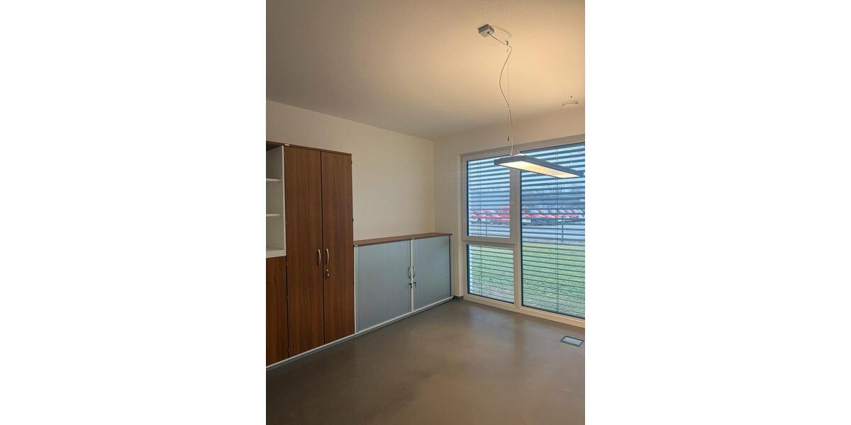 Gewerbeobjekt Landau an der Isar - 1.500&euro; | Angebot:24473835