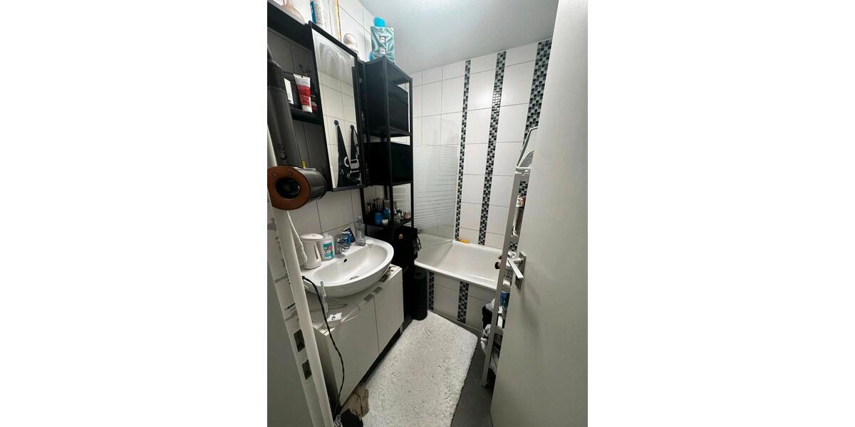 Hochparterre Augsburg Lechhausen - 3 Zimmer, 70 m&sup2;, 1.280&euro; | Angebot:25832041