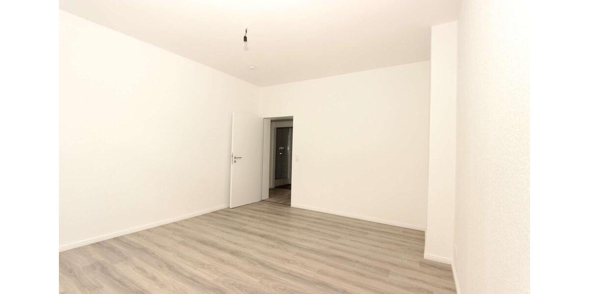 Etagenwohnung Wilhelmshaven - 4 Zimmer, 88 m&sup2;, 650&euro; | Angebot:25886881
