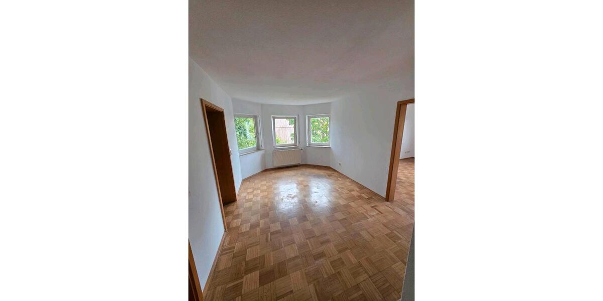 Etagenwohnung Güglingen - 3.5 Zimmer, 87 m&sup2;, 1.050&euro; | Angebot:26611039