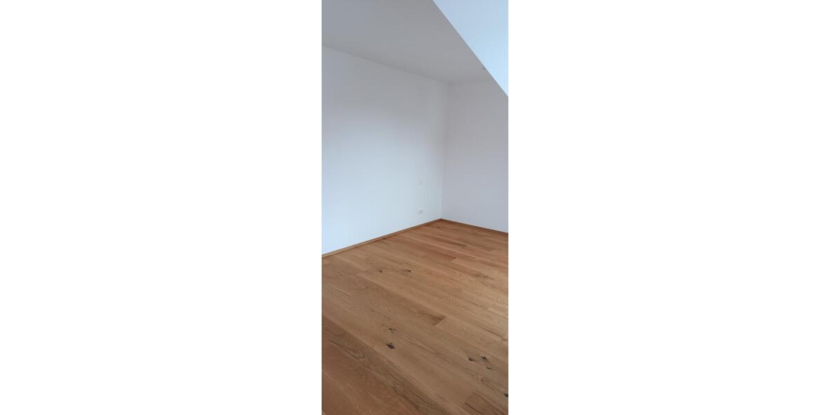 Etagenwohnung Oettingen in Bayern - 2.5 Zimmer, 89 m&sup2;, 1.050&euro; | Angebot:24877172