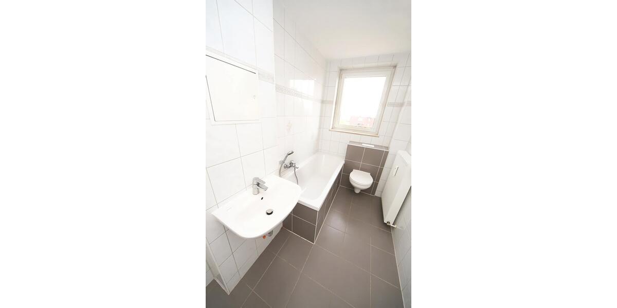 Erdgeschoßwohnung Eisleben (Lutherstadt) - 3 Zimmer, 60 m&sup2;, 330&euro; | Angebot:25747464