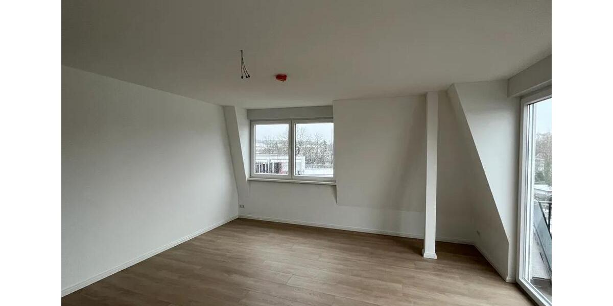 Etagenwohnung Potsdam Drewitz - 3 Zimmer, 98 m&sup2;, 1.512&euro; | Angebot:23602746