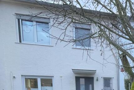 Reihenhaus zu vermieten KelkheimFischbach 4 zimmer