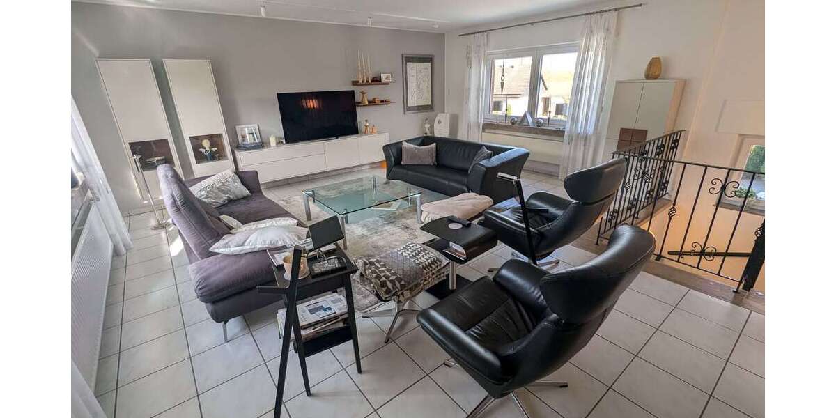 Etagenwohnung Haltern am See Hullern - 4 Zimmer, 202 m&sup2;, 1.300&euro; | Angebot:26933968